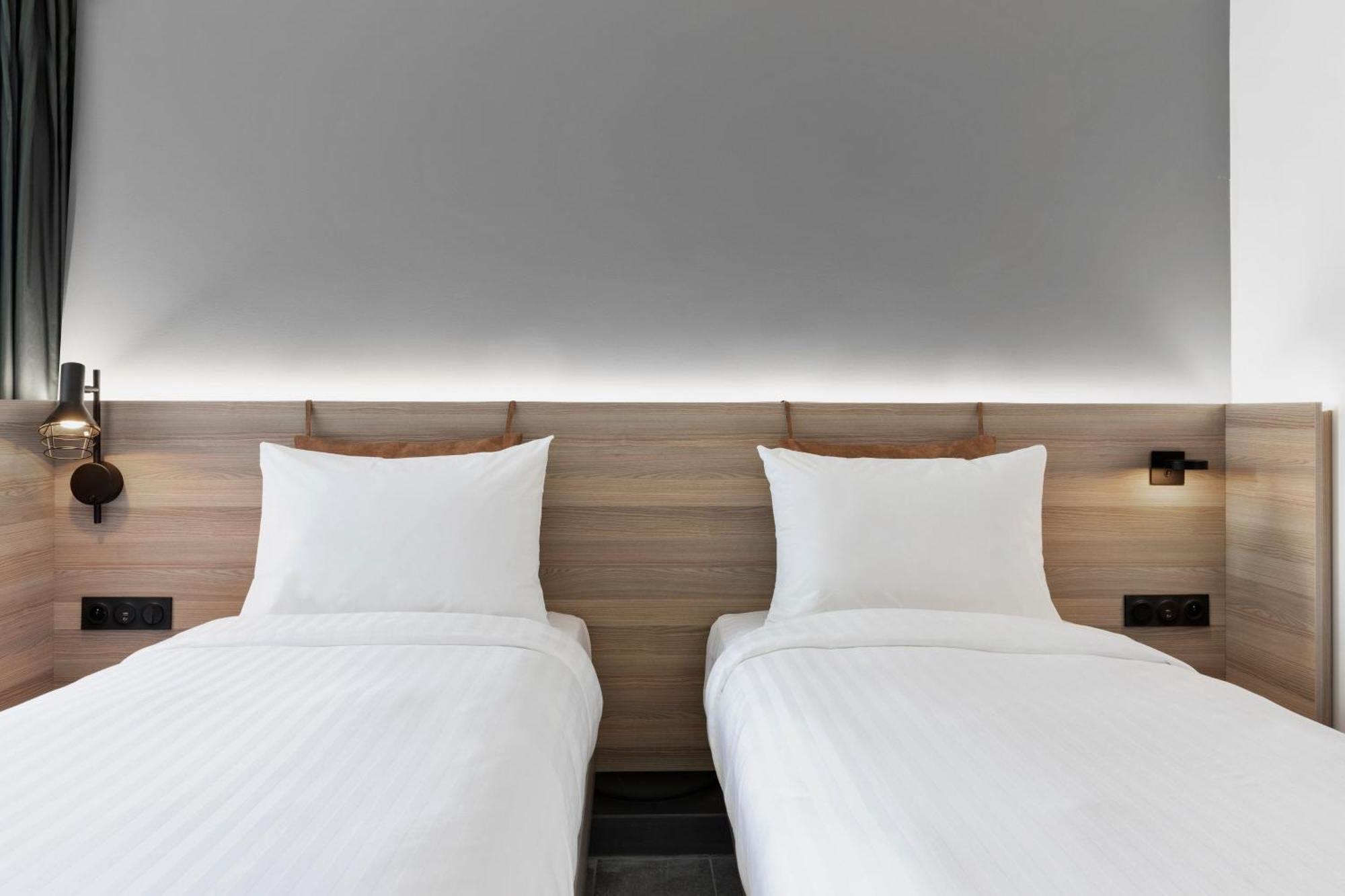 Hotel Moxy La Ciotat Exterior foto